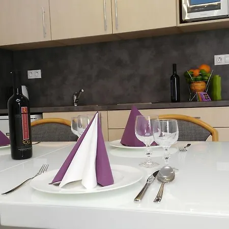 Appartement Fueredi Haz Apartman *