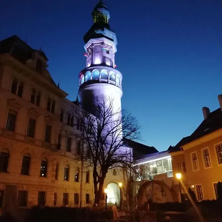 Fueredi Haz Apartman Appartement *