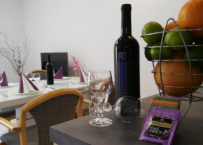 Füredi Ház Apartman Appartamento *